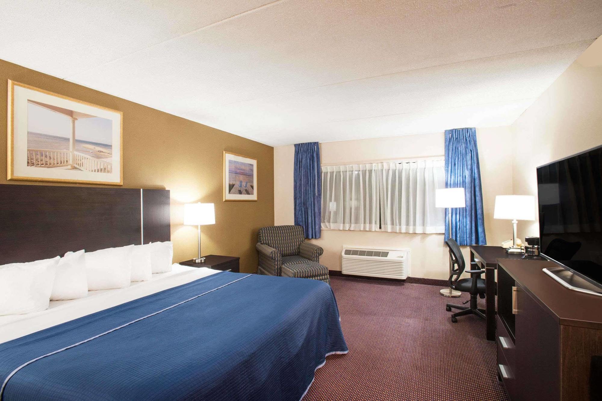 Hotel Germaine Inn South Portland South Portland