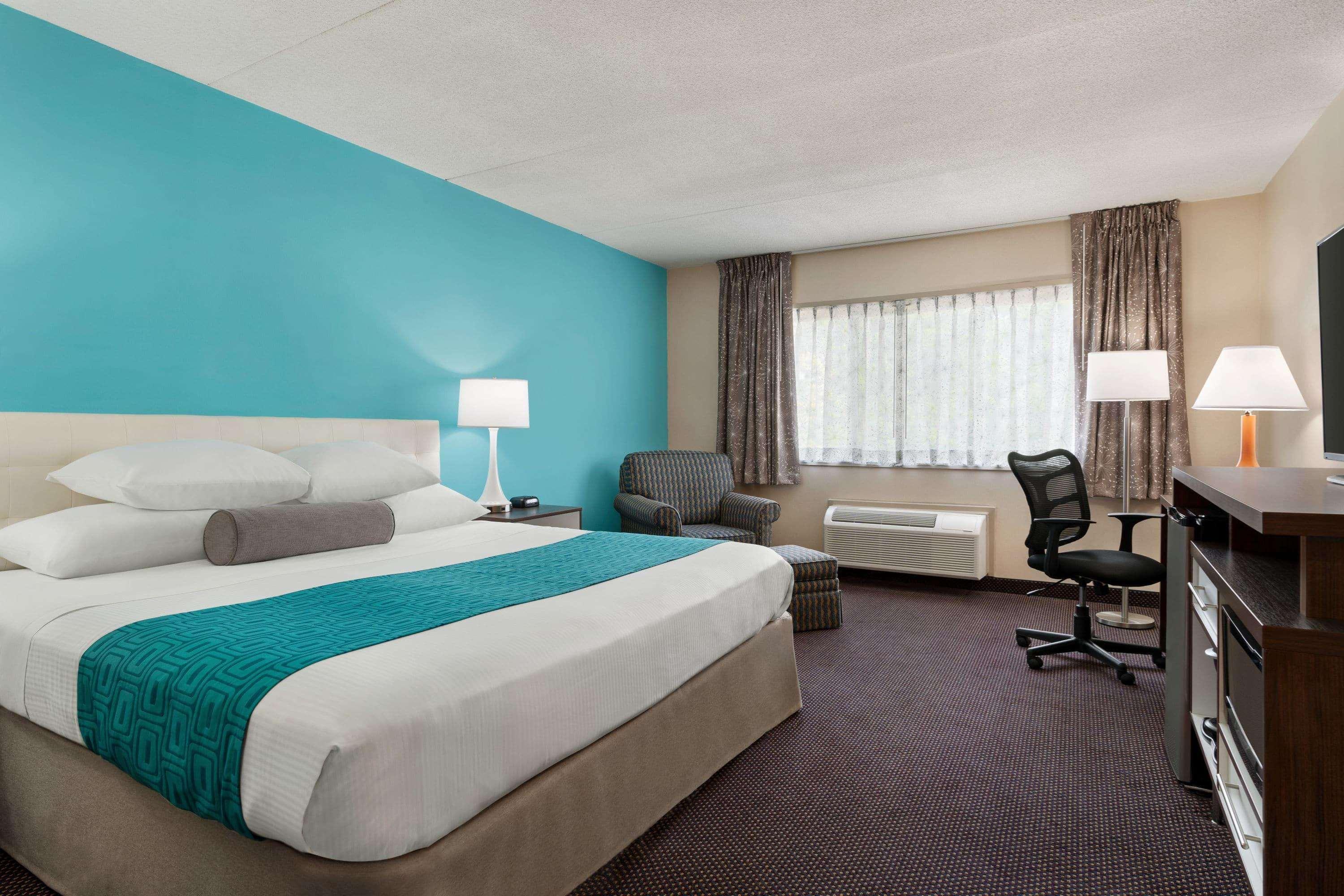 Germaine Inn South Portland Hotel
